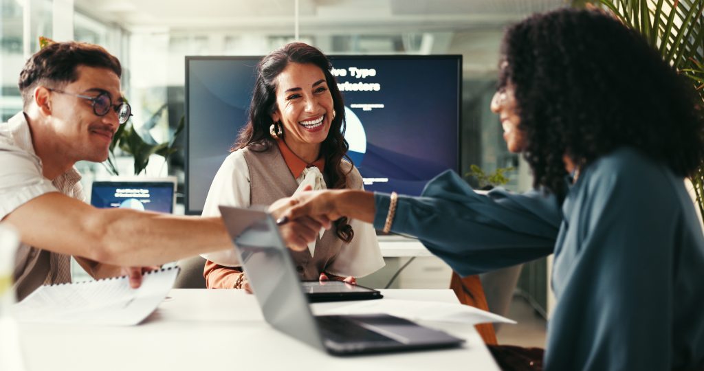 Como captar novos clientes e vender seus serviços na advocacia